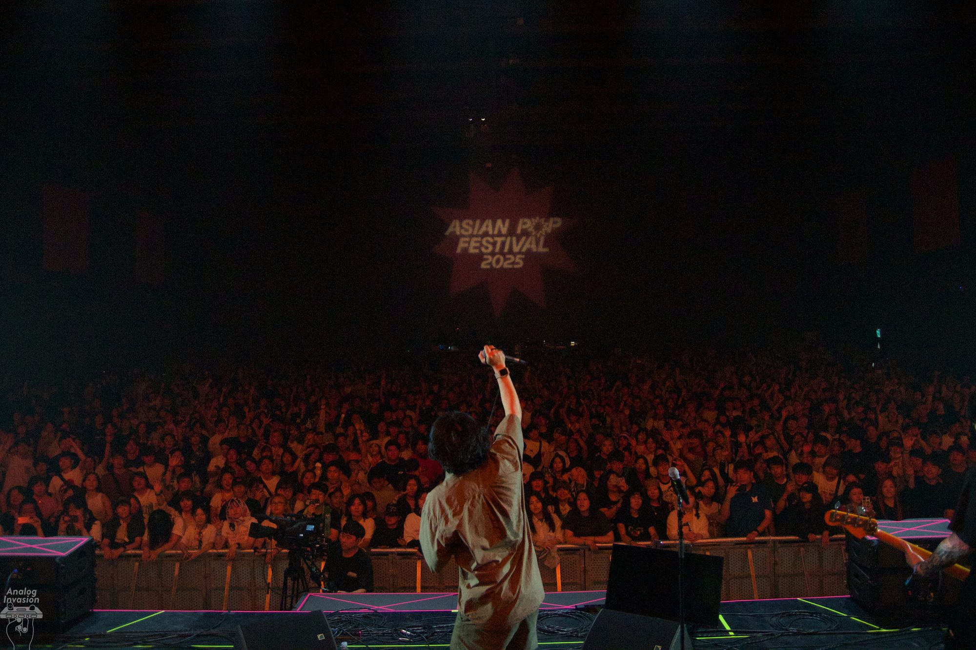 Im Hwantaek in front of the crowd at Asian Pop Festival 2025